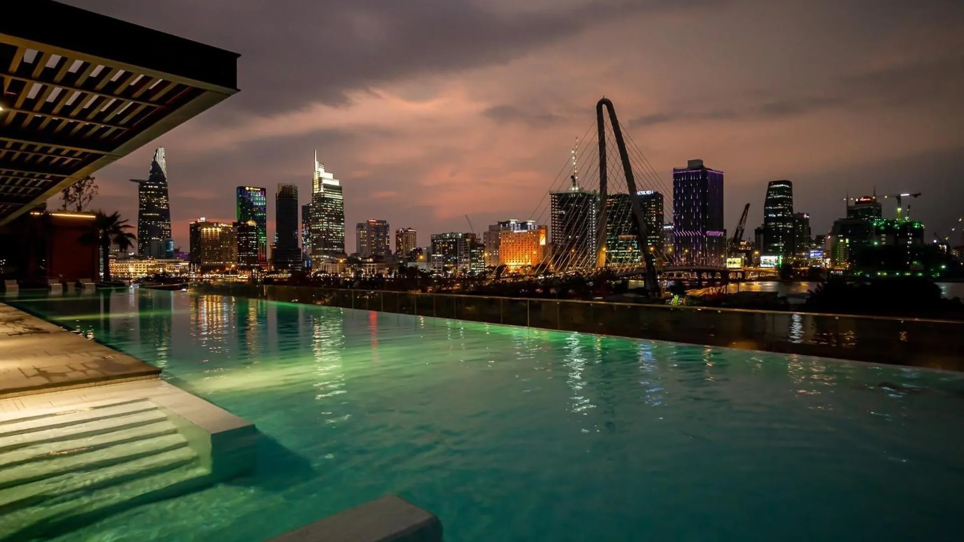 Luxury Stay Metropole Thu Thiem By Cr Concept مدينة هوشي منه 0*,